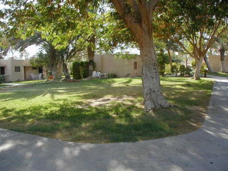 Eilot Kibbutz Country Lodging Эйлат Экстерьер фото