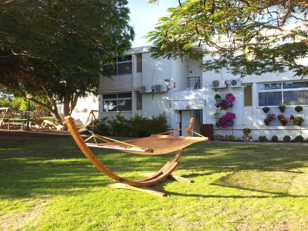 Eilot Kibbutz Country Lodging Эйлат Экстерьер фото